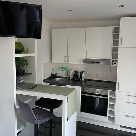 Ferienwohnung Mit Fussbodenheizung Nahe Messe, Gratis Parkplatz Und Abstellplatz E - Bike Hanóver Exterior foto