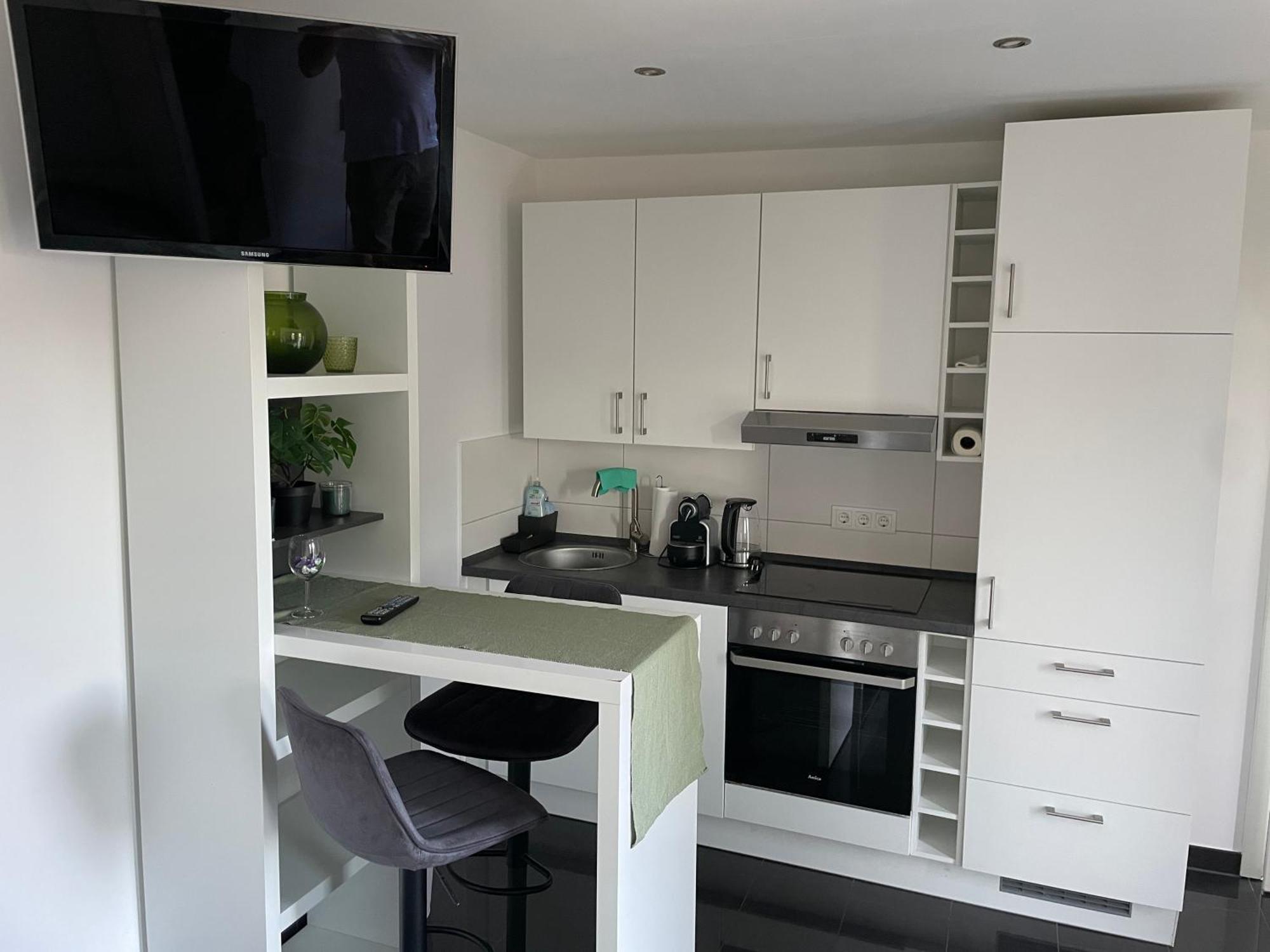 Ferienwohnung Mit Fussbodenheizung Nahe Messe, Gratis Parkplatz Und Abstellplatz E - Bike Hanóver Exterior foto